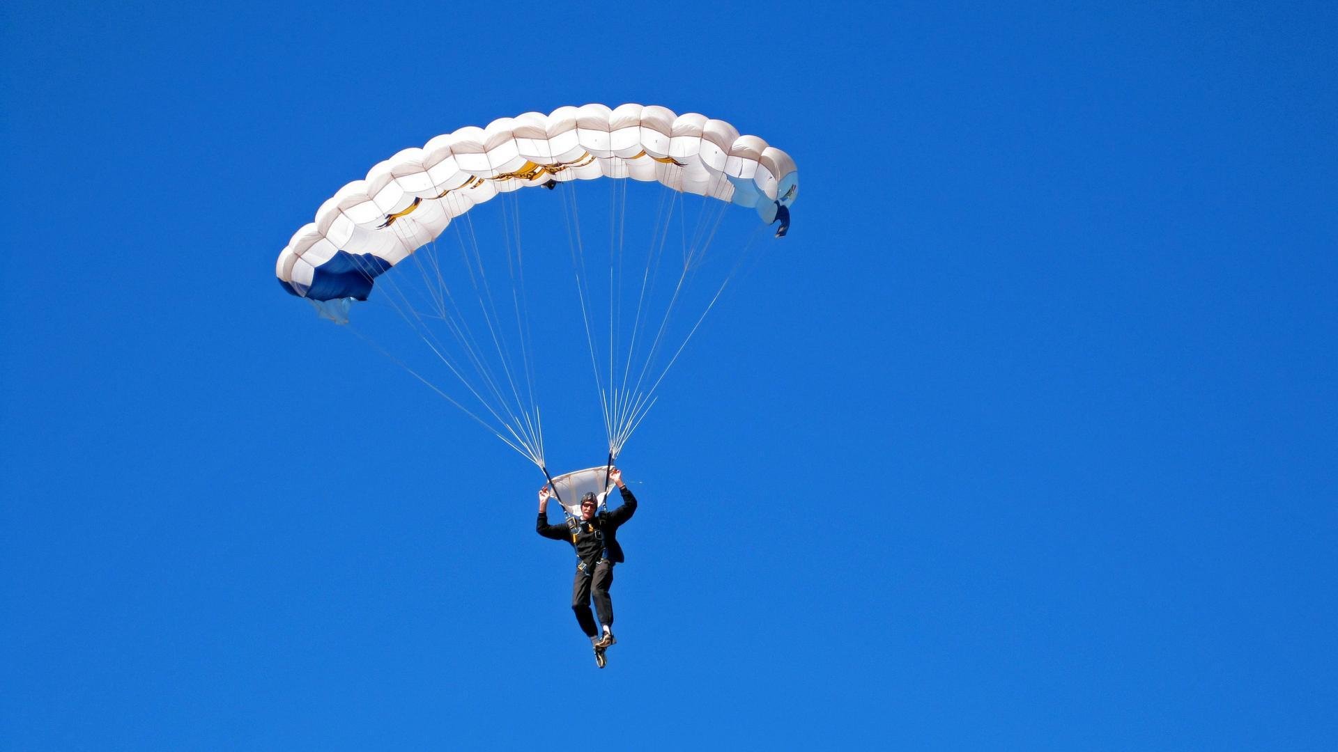 巴巴多斯排球队积极备战国际赛场,巴巴多斯是哪个国家